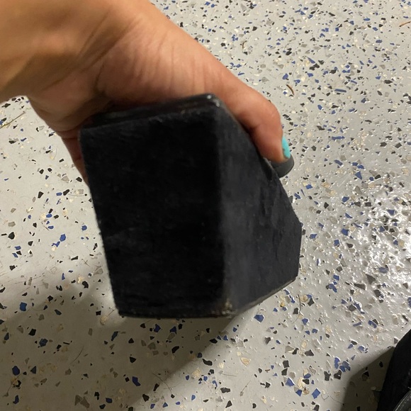 Frankie’s bikinis platform flip flops - Picture 12 of 16